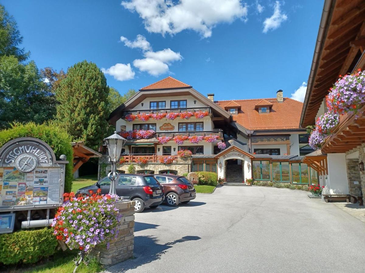 Hotel Stegmuehlhof Mauterndorf  Exterior photo